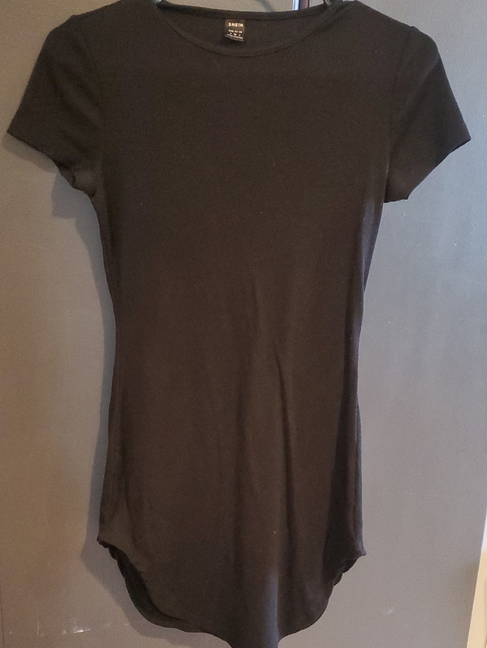 SHEIN Black Short Sleeve Crewneck Tee